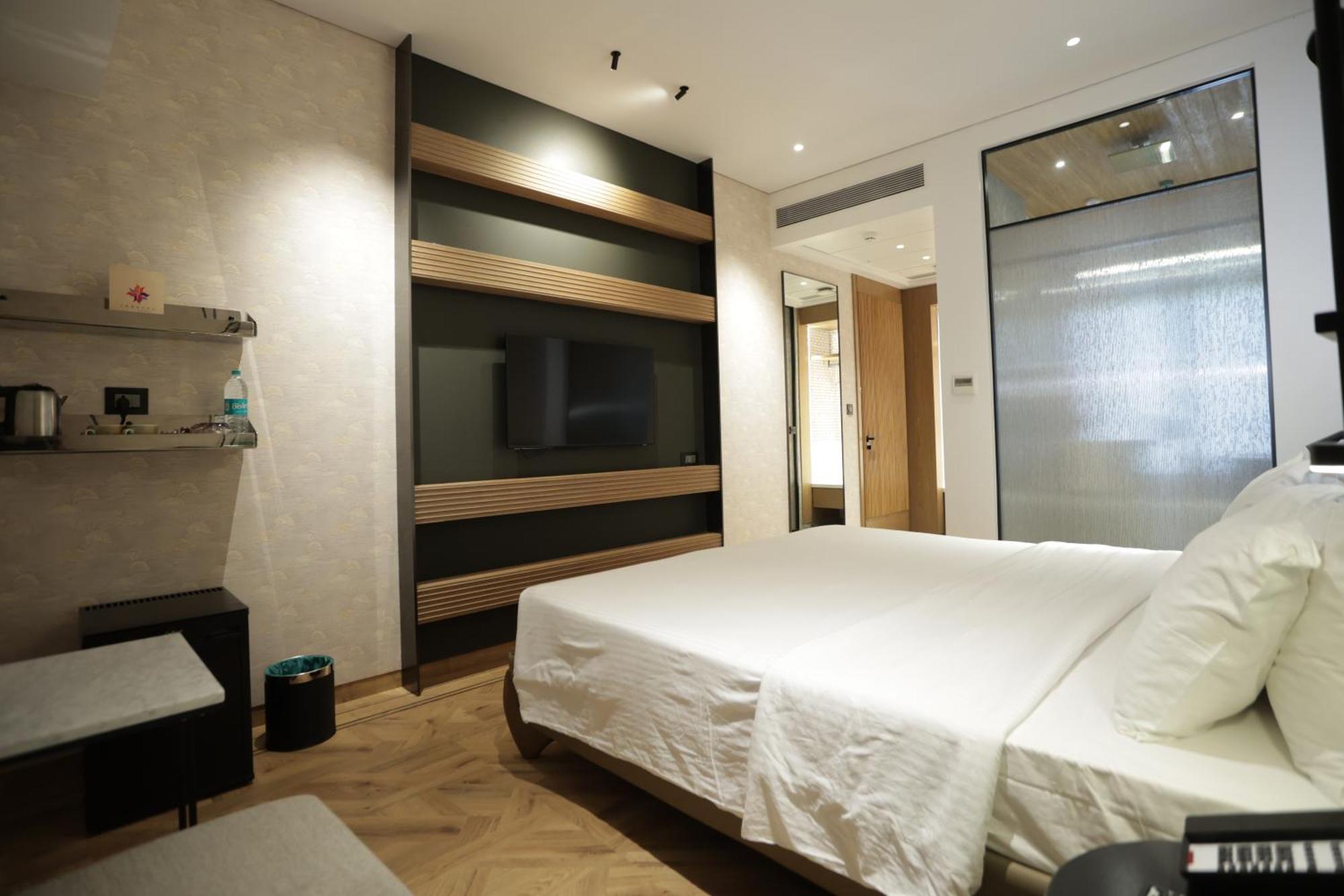 Regency Hotel Malabar Hill — Photos 1